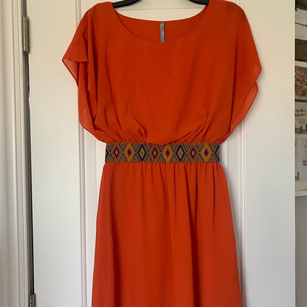 Orange A-line dress with accent